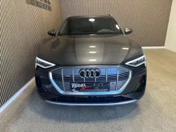 AUDI e-tron 50 quattro S line 71kWh Matrix Navi Sound