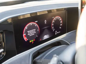 VW Passat Variant 2.0 TDI  R-Line  DSG Navi LED Sta