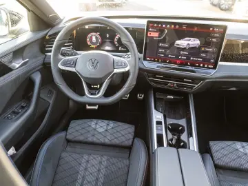 VW Passat Variant 2.0 TDI  R-Line  DSG Navi LED Sta