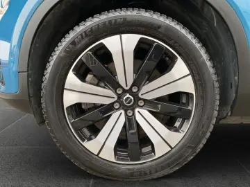VOLVO XC40 P8 Ultimate Recharge Pure SHZ StHzg 360