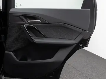 BMW iX1 xDrive30 Kamera DAB Sitzhzg LED M Fahrwerk