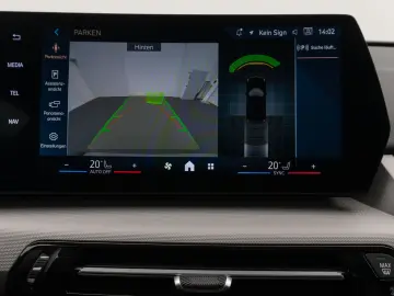 BMW iX1 xDrive30 Kamera DAB Sitzhzg LED M Fahrwerk