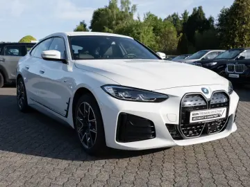 BMW i4 eDrive 35 Gran Coupe M-Sport LED NAVI KAMERA