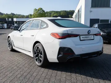 BMW i4 eDrive 35 Gran Coupe M-Sport LED NAVI KAMERA