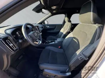 VOLVO XC40 P8 Pure Electric 2WD Ultimate Seiten- u. He