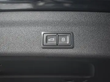AUDI A6 Avant 40 TDI quattro Design KAMERA LEDER PANO