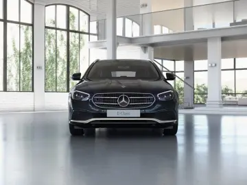 MERCEDES-BENZ E 300 T e AVANTGARDE WIDE 360 KAMERA SPUR PDC