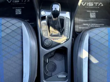 VW Tiguan R 4MOTION KEYLESS 360 BLACK STYLE AHK LED