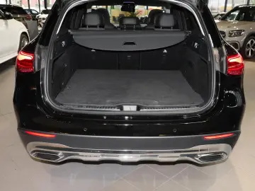 MERCEDES-BENZ GLC 200 4M Avantgarde-Advanced Ambiente Kamera