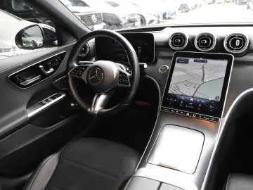 MERCEDES-BENZ C 300 e Avantgarde Night DigitalLight …
