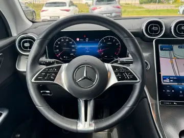 MERCEDES-BENZ GLC 200 4M Avantgarde Advanced DigiLight