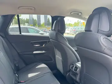 MERCEDES-BENZ GLC 200 4M Avantgarde Advanced DigiLight