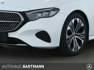 MERCEDES-BENZ E 200 T AVANTGARDE PANO  DISTRONIC TOT…