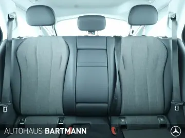 MERCEDES-BENZ E 200 T AVANTGARDE PANO  DISTRONIC TOT…