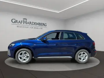 AUDI Q5 40 TDI quattro S tronic S line LED ACC AHK