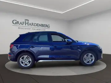 AUDI Q5 40 TDI quattro S tronic S line LED ACC AHK