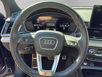 AUDI Q5 40 TDI quattro S tronic S line LED ACC AHK