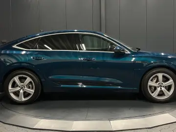AUDI e-tron Sportback 55 quattro S-Line  KAMERA CarPl