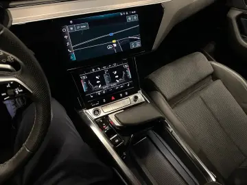 AUDI e-tron Sportback 55 quattro S-Line  KAMERA CarPl