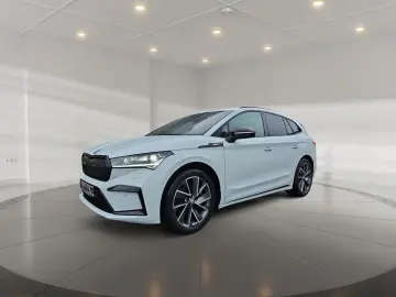SKODA Enyaq 80 x Sportline 4xSHZ ACC AUT Alcant. Kam.