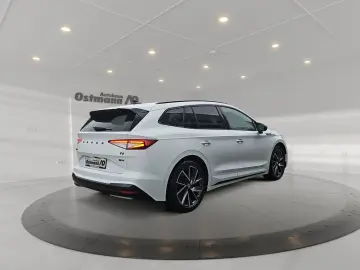 SKODA Enyaq 80 x Sportline 4xSHZ ACC AUT Alcant. Kam.