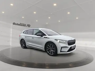 SKODA Enyaq 80 x Sportline 4xSHZ ACC AUT Alcant. Kam.