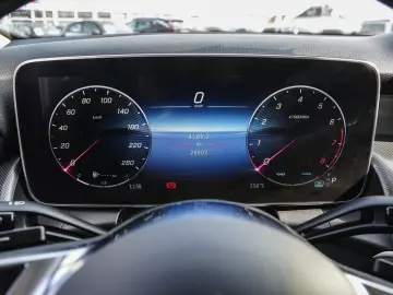 MERCEDES-BENZ GLC 200 4M Avantgarde Digital-Light Pa…