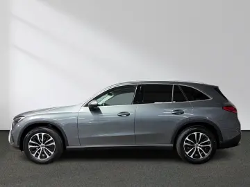 MERCEDES-BENZ GLC 220 d 4M Avantgarde Kamera Apple-C…