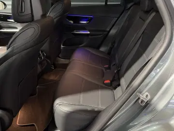 MERCEDES-BENZ GLC 220 d 4M Avantgarde Kamera Apple-C…