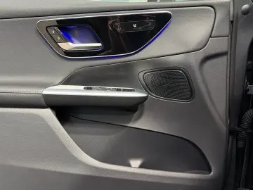 MERCEDES-BENZ GLC 220 d 4M Avantgarde Kamera Apple-C…