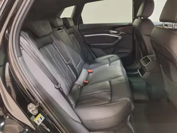 AUDI e-tron 50 quattro S line 71kWh 360  LED Navi B&O