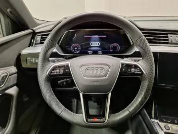 AUDI e-tron 50 quattro S line 71kWh 360  LED Navi B&O