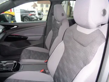 VW ID.4 Basis Pro Performance AHK