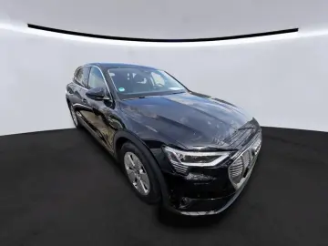 AUDI E-TRON 55 QUATTRO ACC LED KAM. AHK AIR-SUS SHZ.