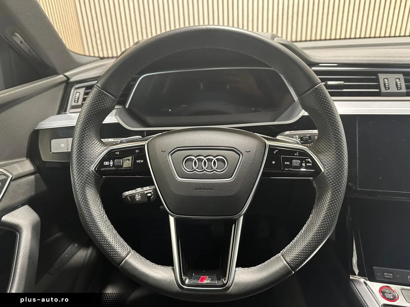 AUDI e-tron S quattro 95kWh Matrix HuD 360  Bang&Oluf
