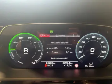 AUDI e-tron S quattro 95kWh Matrix HuD 360  Bang&Oluf