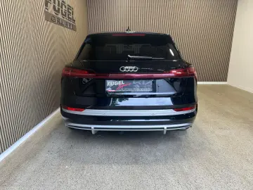 AUDI e-tron S quattro 95kWh Matrix HuD 360  Bang&Oluf