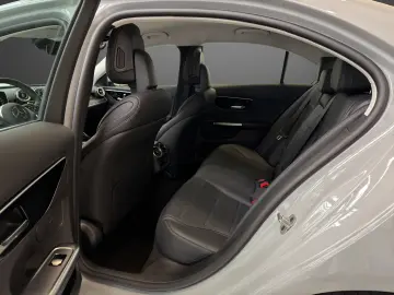 MERCEDES-BENZ C 400 e 4M Avantgarde Keyless MEMORY Totwinkel