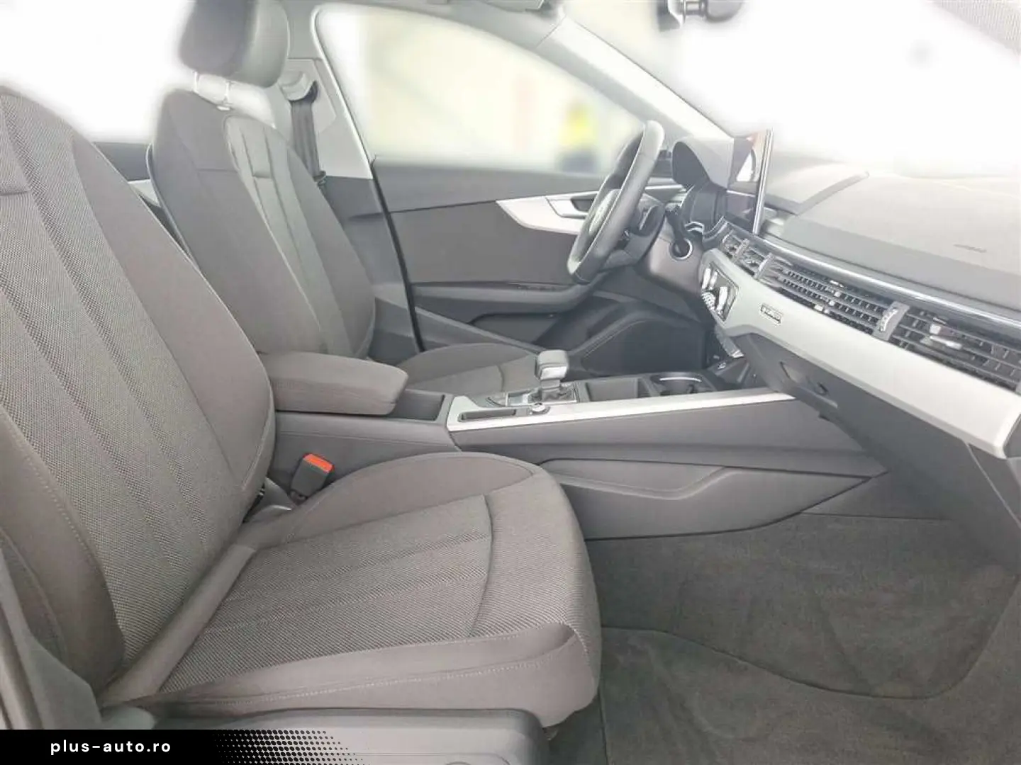 AUDI A4 Avant 40 2.0 TDI quattro S-tronic