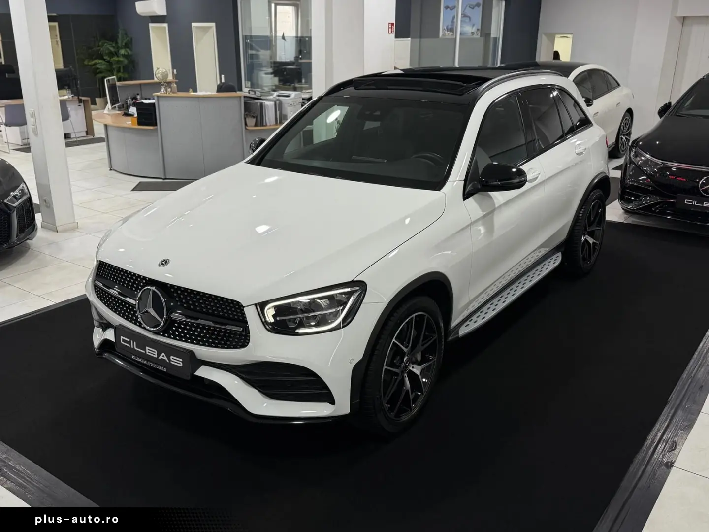 MERCEDES-BENZ GLC 300 4M AMG-LINE PANO NIGHT DIGITAL&hellip;