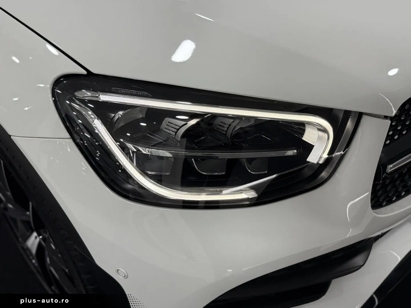 MERCEDES-BENZ GLC 300 4M AMG-LINE PANO NIGHT DIGITAL&hellip;