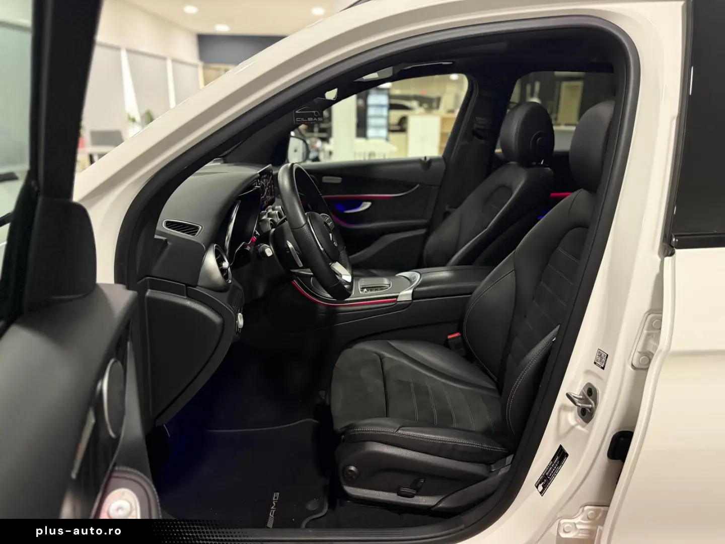 MERCEDES-BENZ GLC 300 4M AMG-LINE PANO NIGHT DIGITAL&hellip;