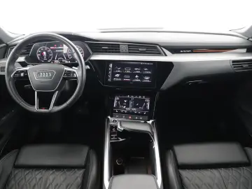AUDI E-TRON SPORTBACK 55 2x S LINE ACC HuD PANO 360