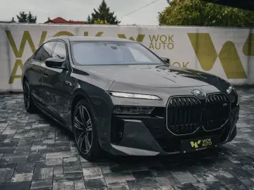 BMW M760 7 M760 e xDrive