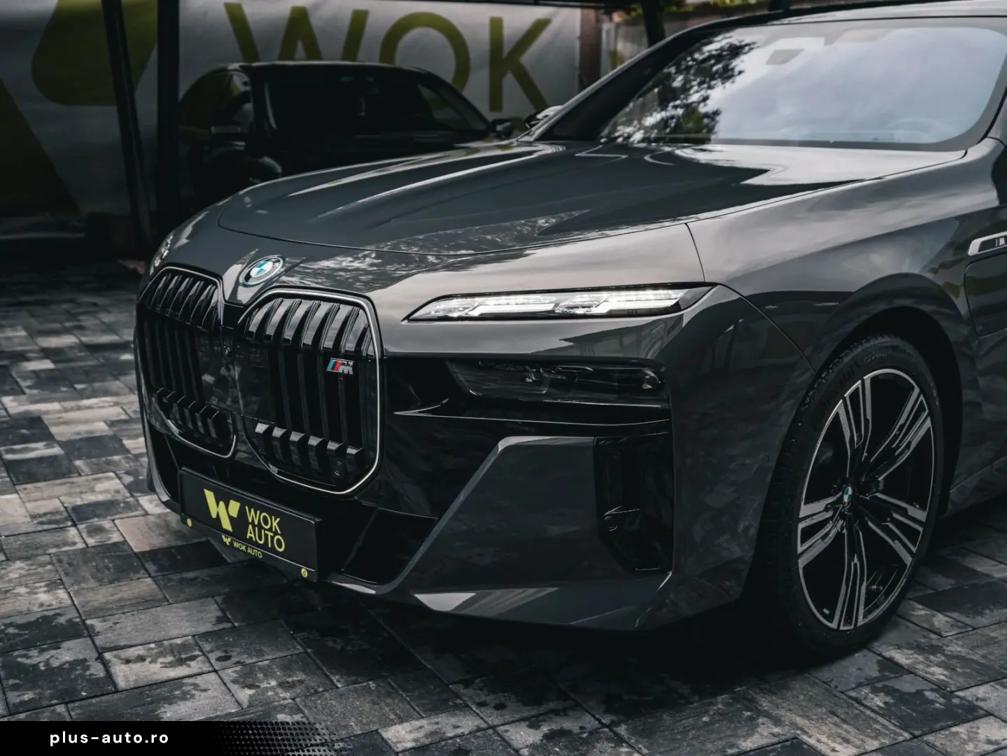BMW M760 7 M760 e xDrive