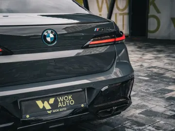 BMW M760 7 M760 e xDrive