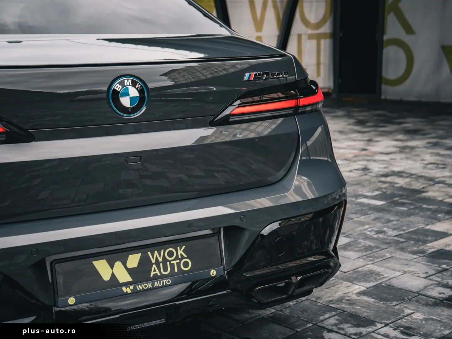 BMW M760 7 M760 e xDrive