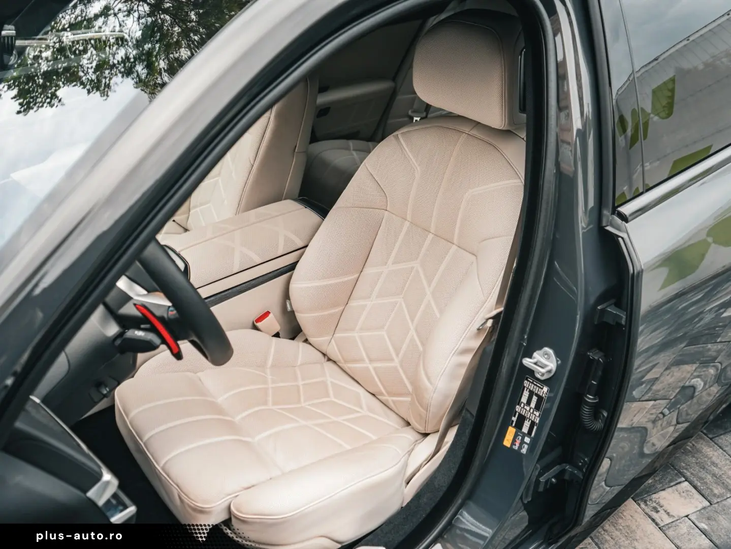 BMW M760 7 M760 e xDrive
