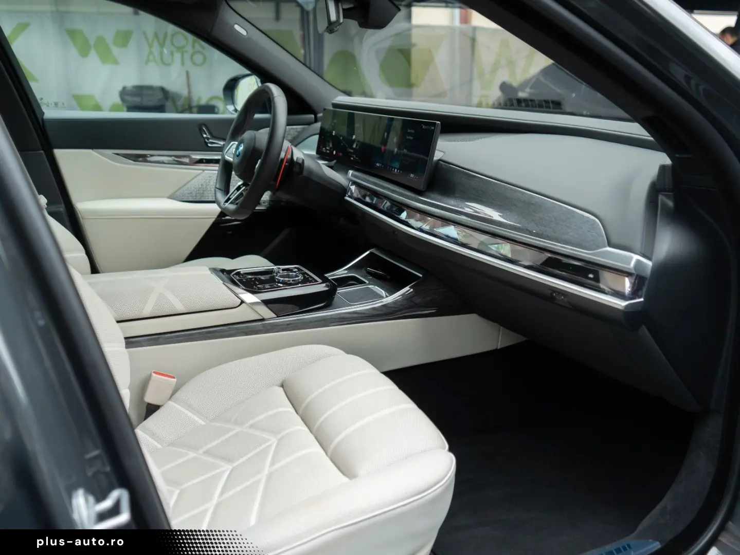 BMW M760 7 M760 e xDrive