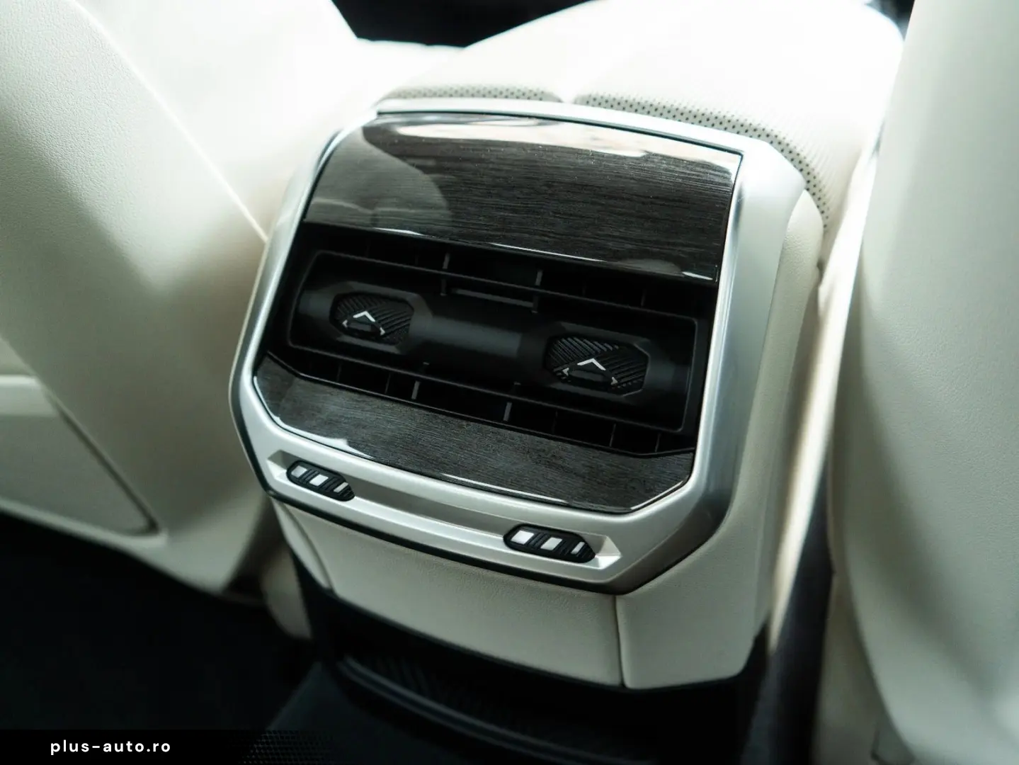BMW M760 7 M760 e xDrive